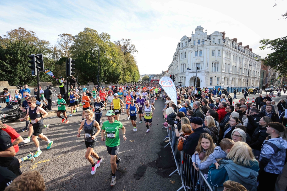 pre-register-to-run-the-cardiff-half-2026-for-us-cardiff-foodbank